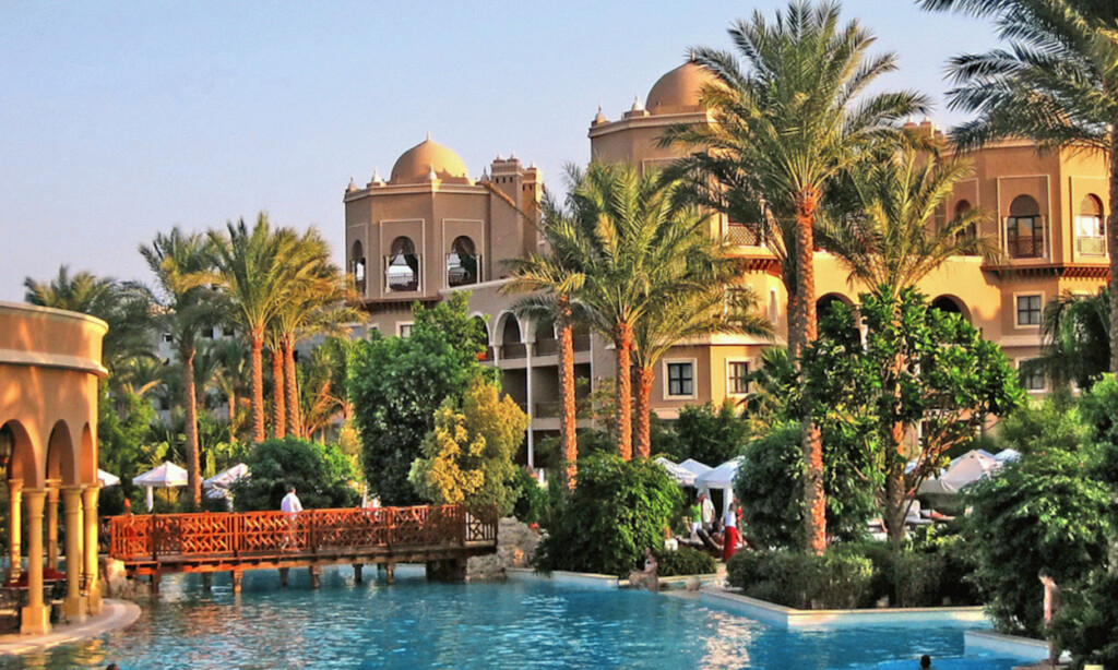 Макади-Бей – спокойный курортный район на побережье Красного моря